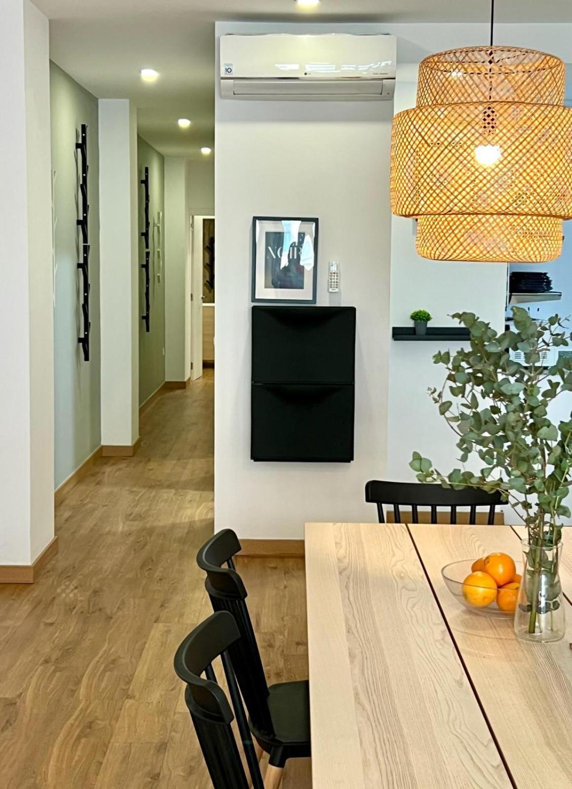 Apartamentos De Pradas Valencia Eksteriør billede